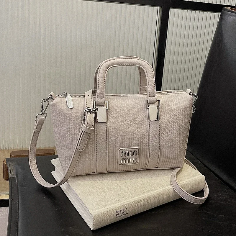 Luxury Lifestyle City - Damska luksusowa, elegancka skórzana torebka crossbody,