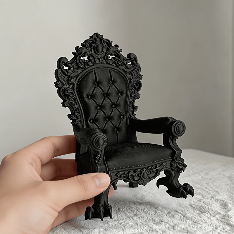 Quiet Luxury Lifestyle - Luksusowy tron w stylu gotyckim –